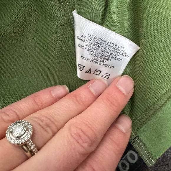 Coolibar Long Sleeve Performance Crew Neck Swim Shirt Rashguard Green Mens S - Picture 8 of 8